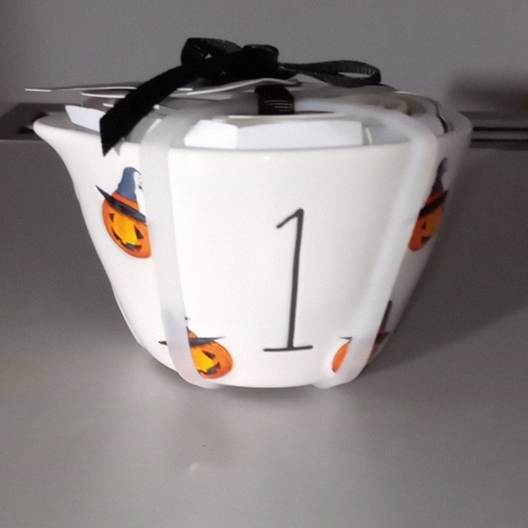 Rae Dunn Halloween Measuring Cup Set New🎃🎃🎃🎃🎃 - Picture 1 of 5